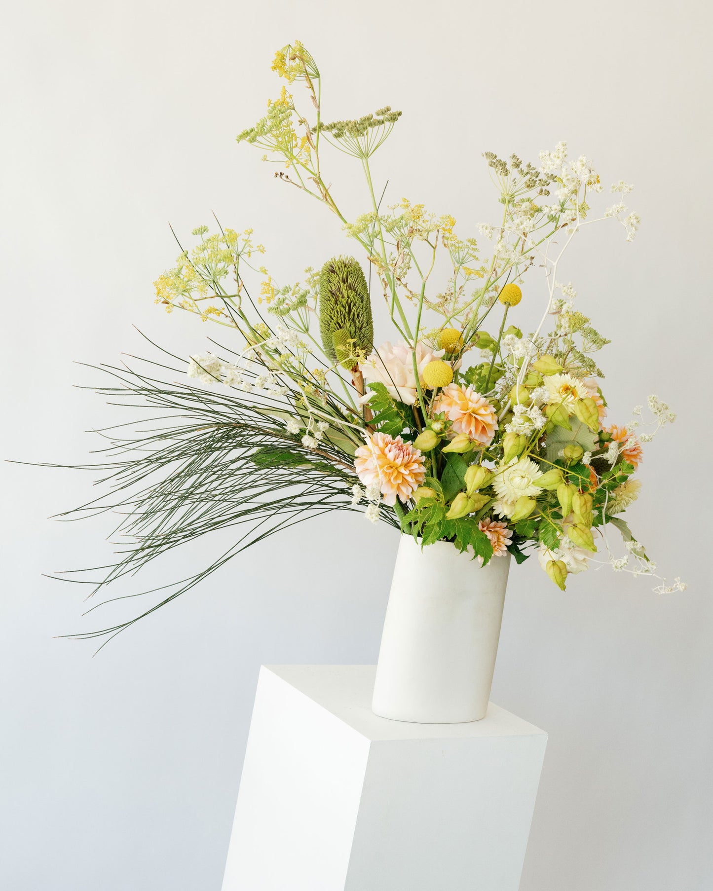 Meadow Floral Arrangement – Classic & Full