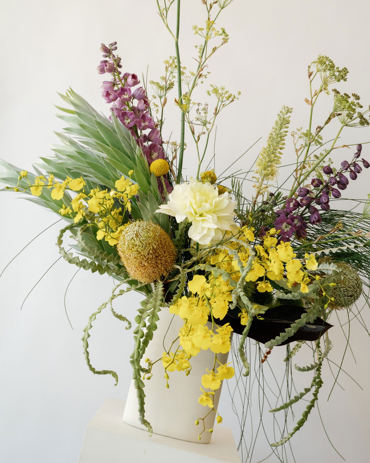 Pretty & Pastel Lilac Hues Floral Arrangement – Modern & Sculptural