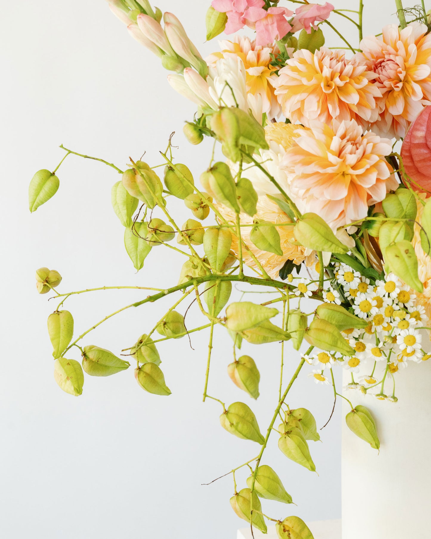 Pretty & Pastel Pink Hues Floral Arrangement – Modern & Sculptural