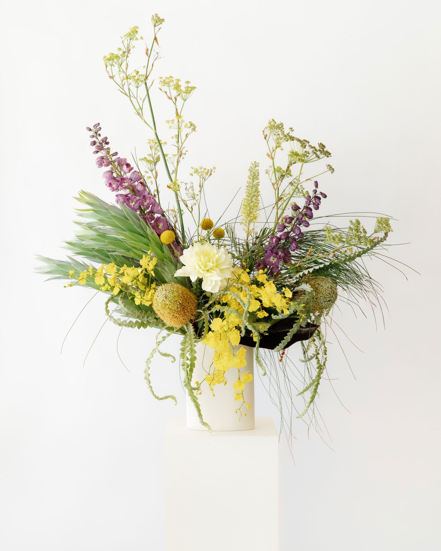 Pretty & Pastel Lilac Hues Floral Arrangement – Modern & Sculptural