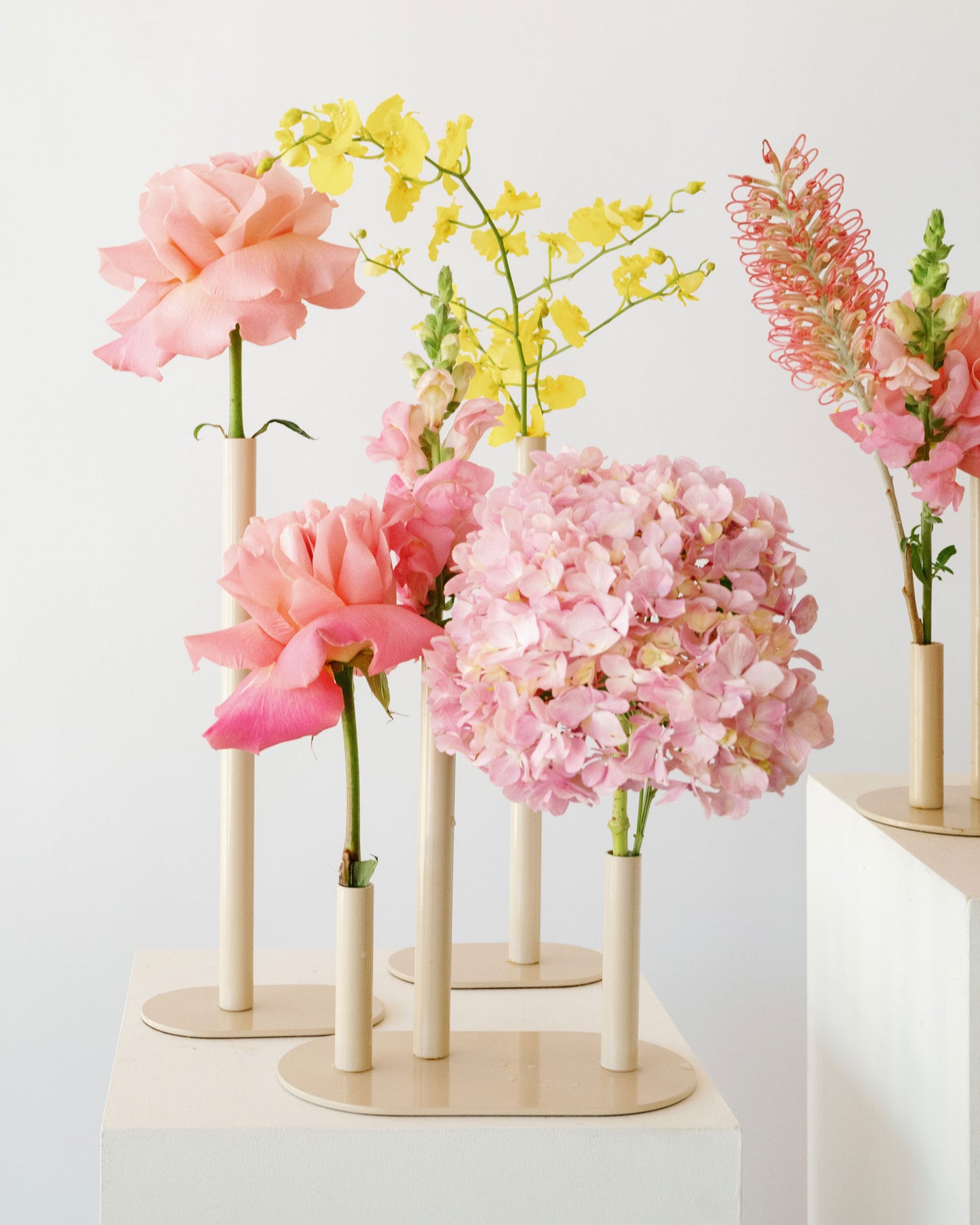 Colour Splash Single Stem Tablescape